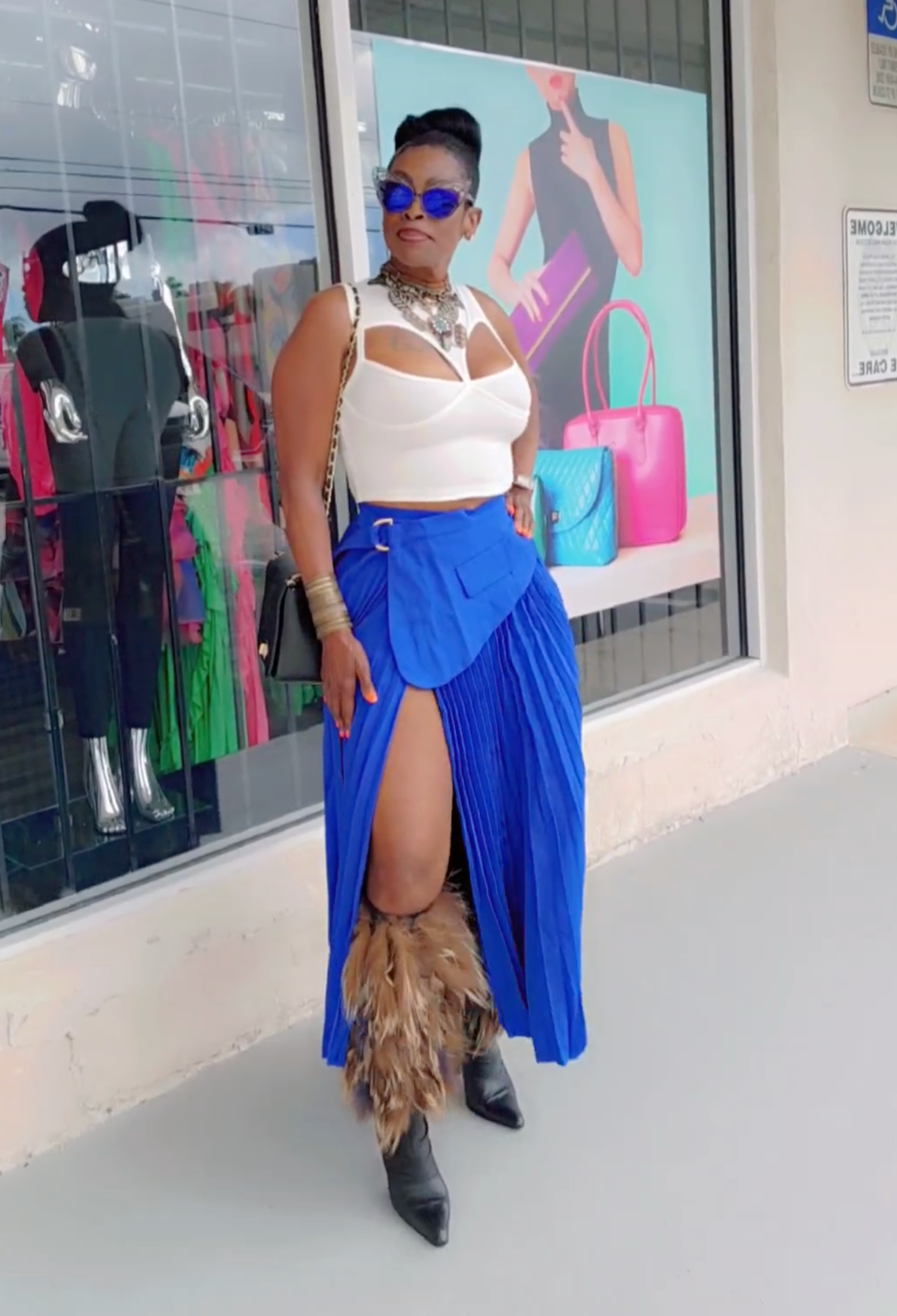 Front Desk Pleaded Skirt (Royal)