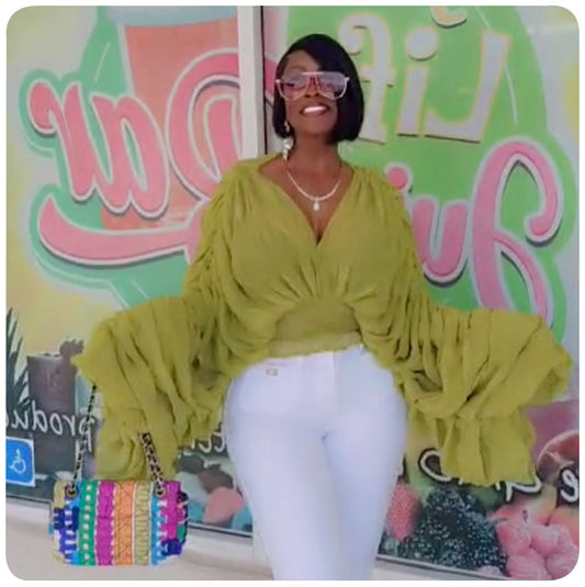 Pretty Slay Scrunch Top